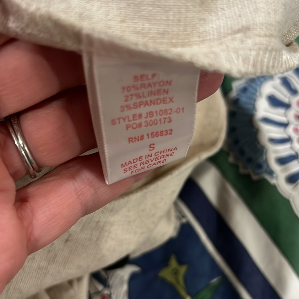 So Me Linen Blend V-Neck Button Down Jumpsuit - Picture 12 of 12